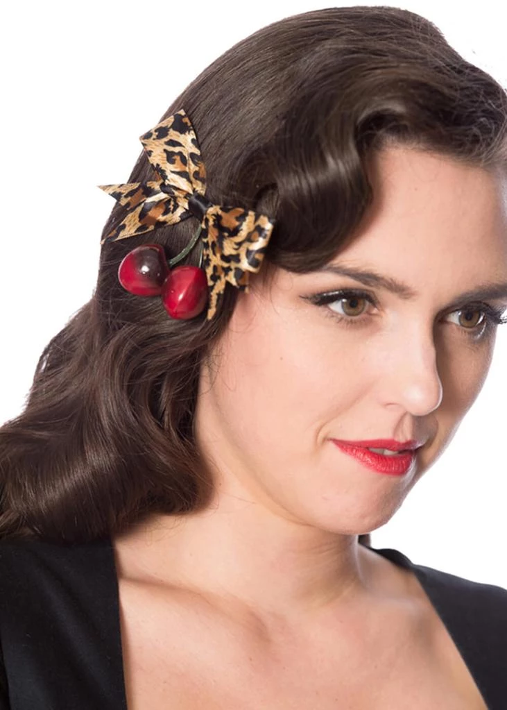 Banned Wild Cherry Rockabilly 50's Hairclip Leopard