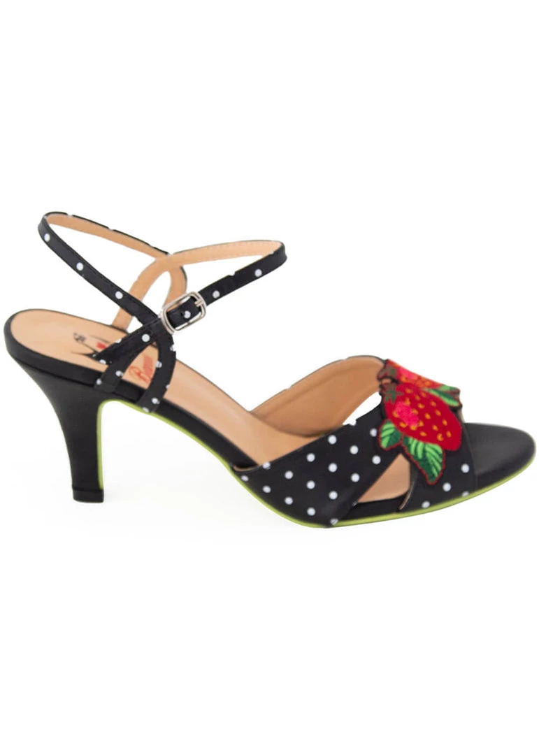 Banned Fragola Strawberry 50's Pumps Black