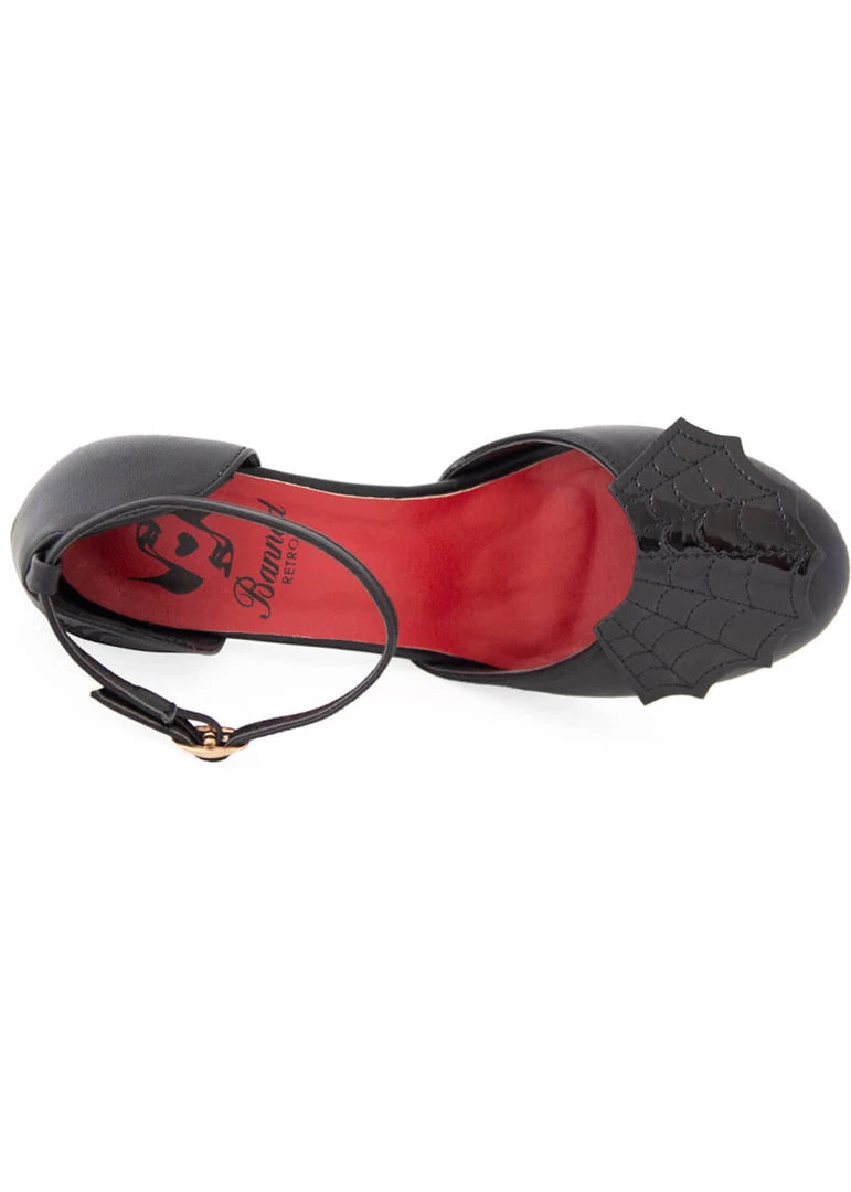 Banned Femme Fatale Spiderweb 50's Pumps Black