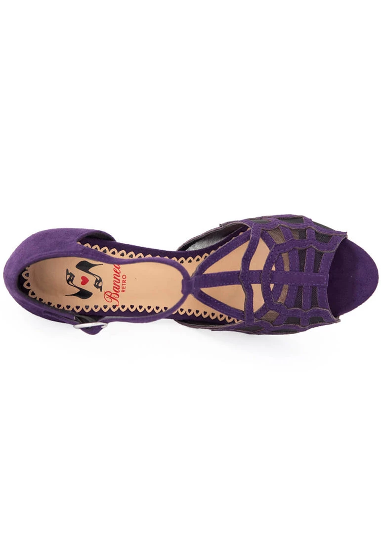 New In Banned Black Widow Spiderweb 50's Pumps Purple