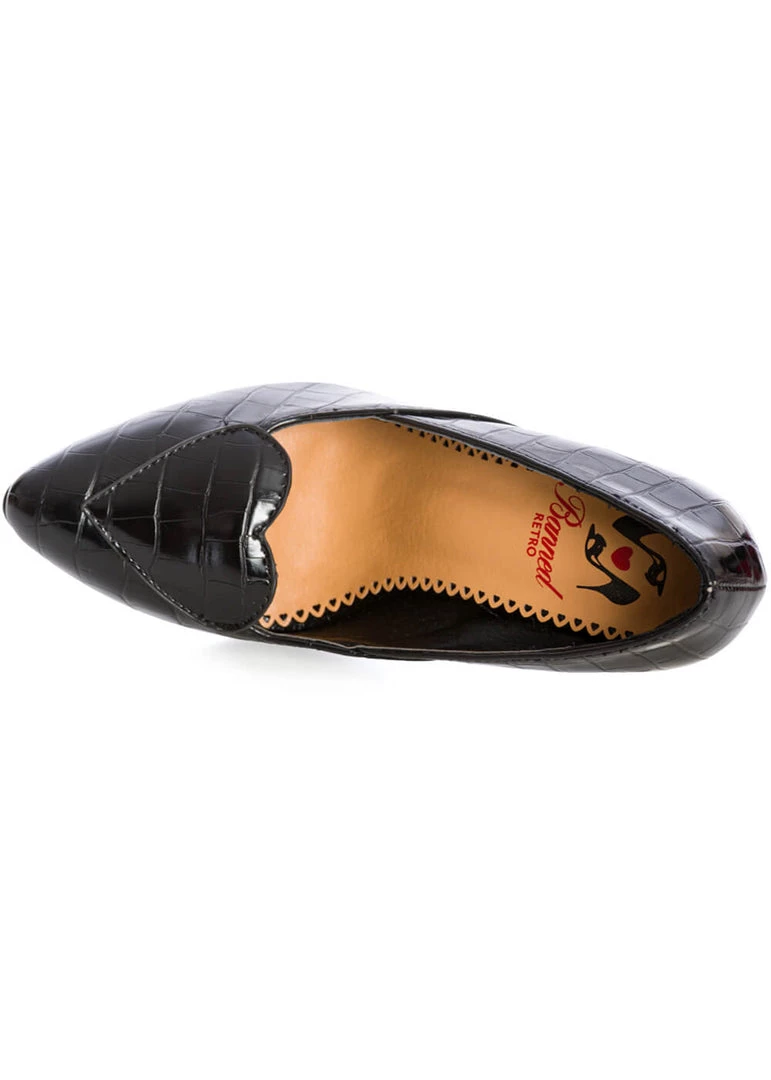 Banned Winter Romance Heart 60's Pumps Black