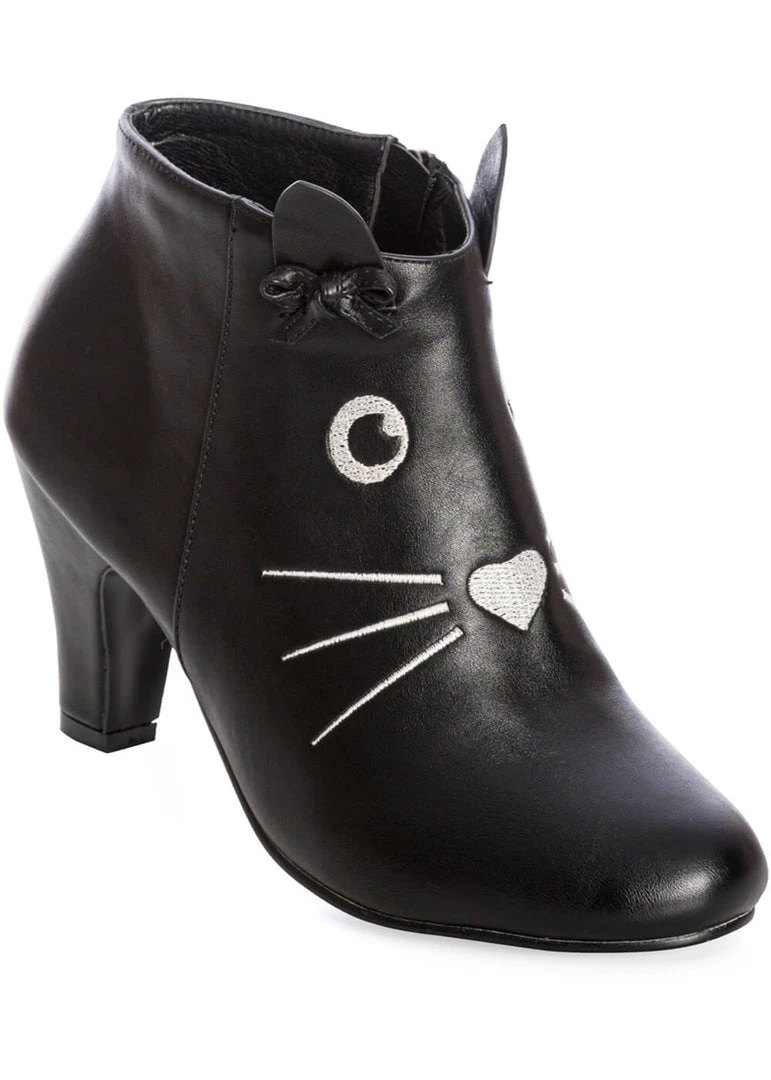 Banned Wild Thing Cat 50's Ankle Boots Black