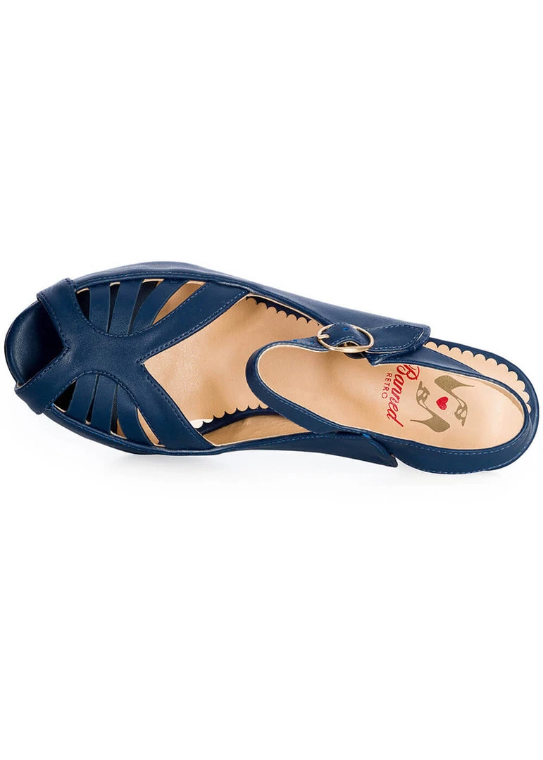 Banned Regatta Kelly Lee 40's Sandals Pumps Navy