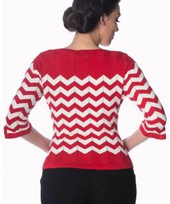 New In Banned Vanilla Chevron 60's Top Red White