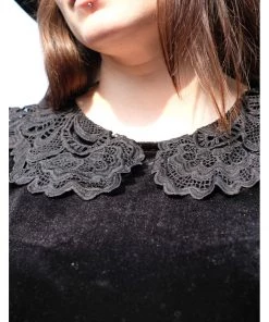 New In Bright & Beautiful Emberson Velvet 60's Dress Black