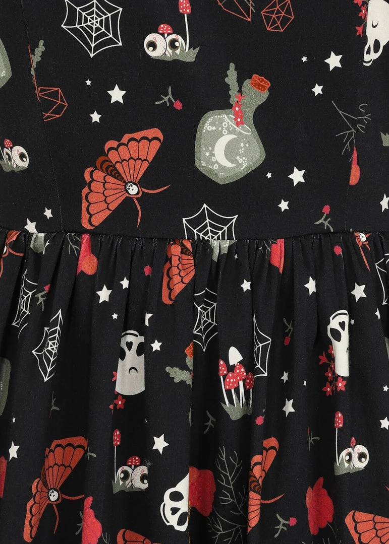 New In Collectif Amber-Lea Witches Garden 50's Swing Dress Black