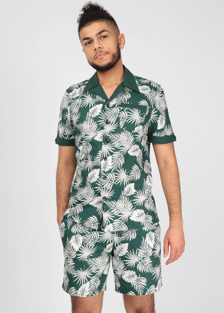 Collectif Mens Martin Deep Palm Shorts Green New In