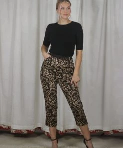 New In Collectif Betty Leopard 50's Capri Trousers Multi