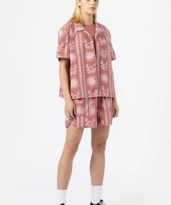 New In Dickies Dames Kelso Shorts Withered Rose Pink