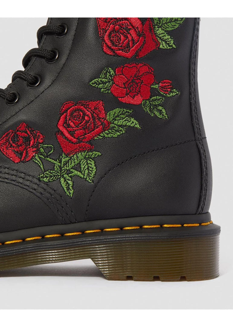 Dr. Martens 1460 Vonda Softy Boots Black New In