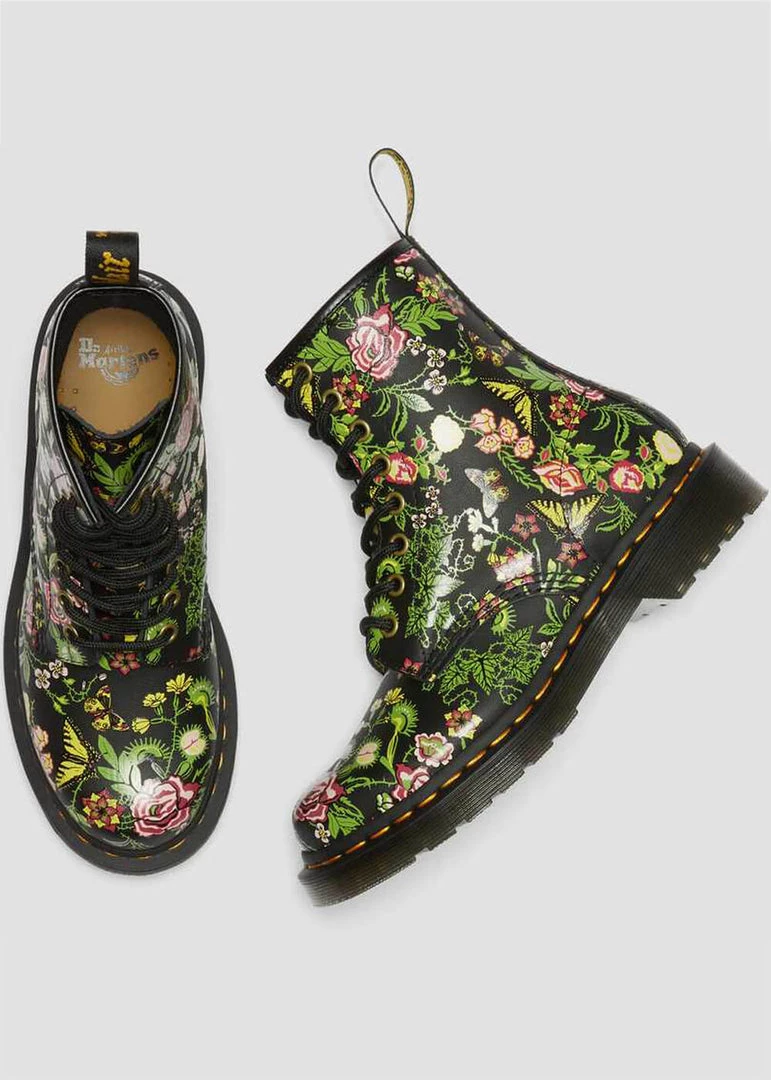 New In Dr. Martens 1460 Bloom Leather Boots Black