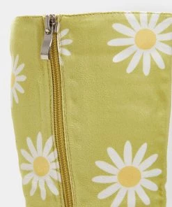 New In Koi Footwear Crazy Daisy 70's Platform Boots Green