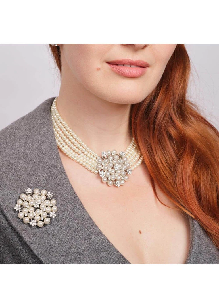 Love Vintage Audrey Pearl 50's Brooch Cream