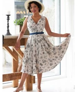 New In Miss Candyfloss Krista Lee 50's Swing Dress Navy