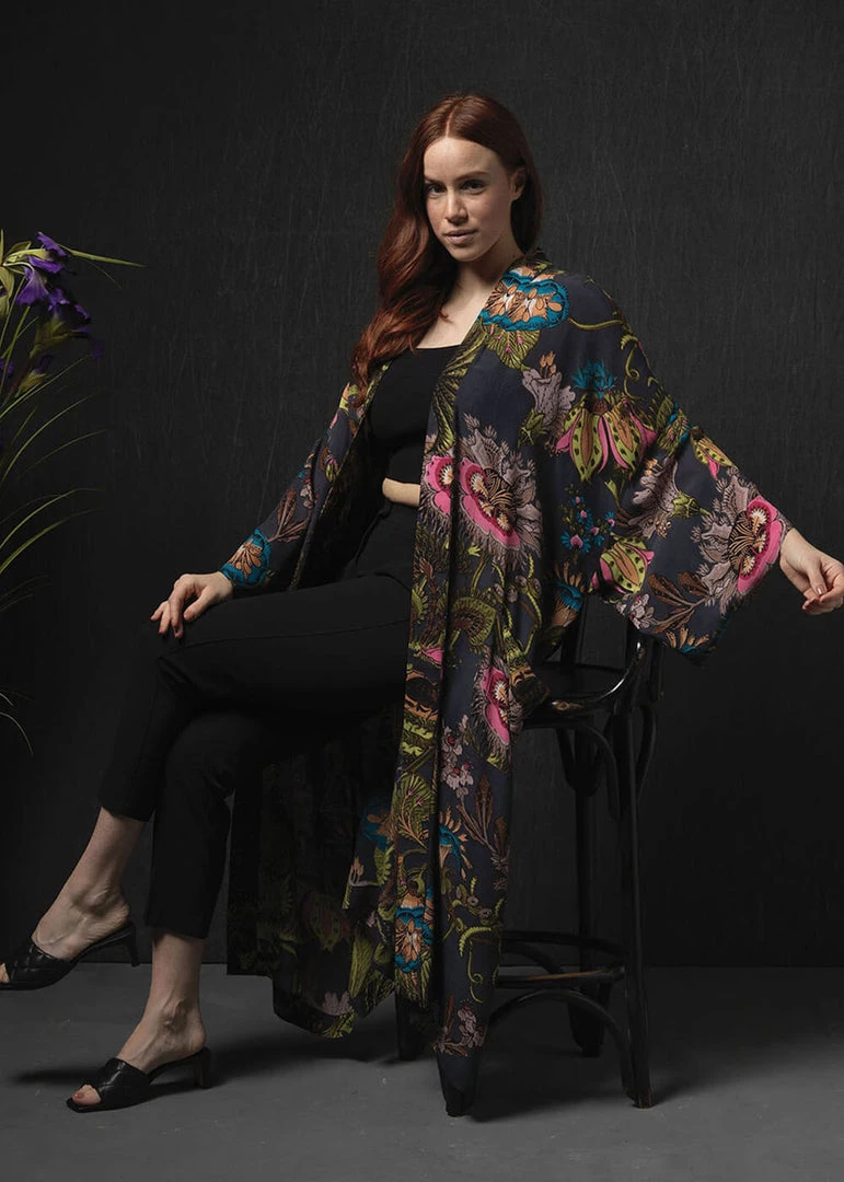 One Hundred Stars Eccentric Blooms Crepe Long Kimono Grey New In