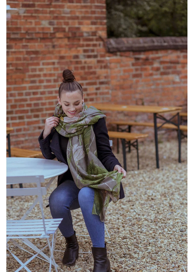 New In One Hundred Stars Passion Flower Scarf Grey