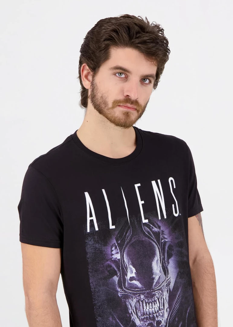 Retro Movies Mens Aliens Say Cheese T-Shirt Black