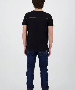 New In Retro Movies Pokémon Pika Pop T-Shirt Black