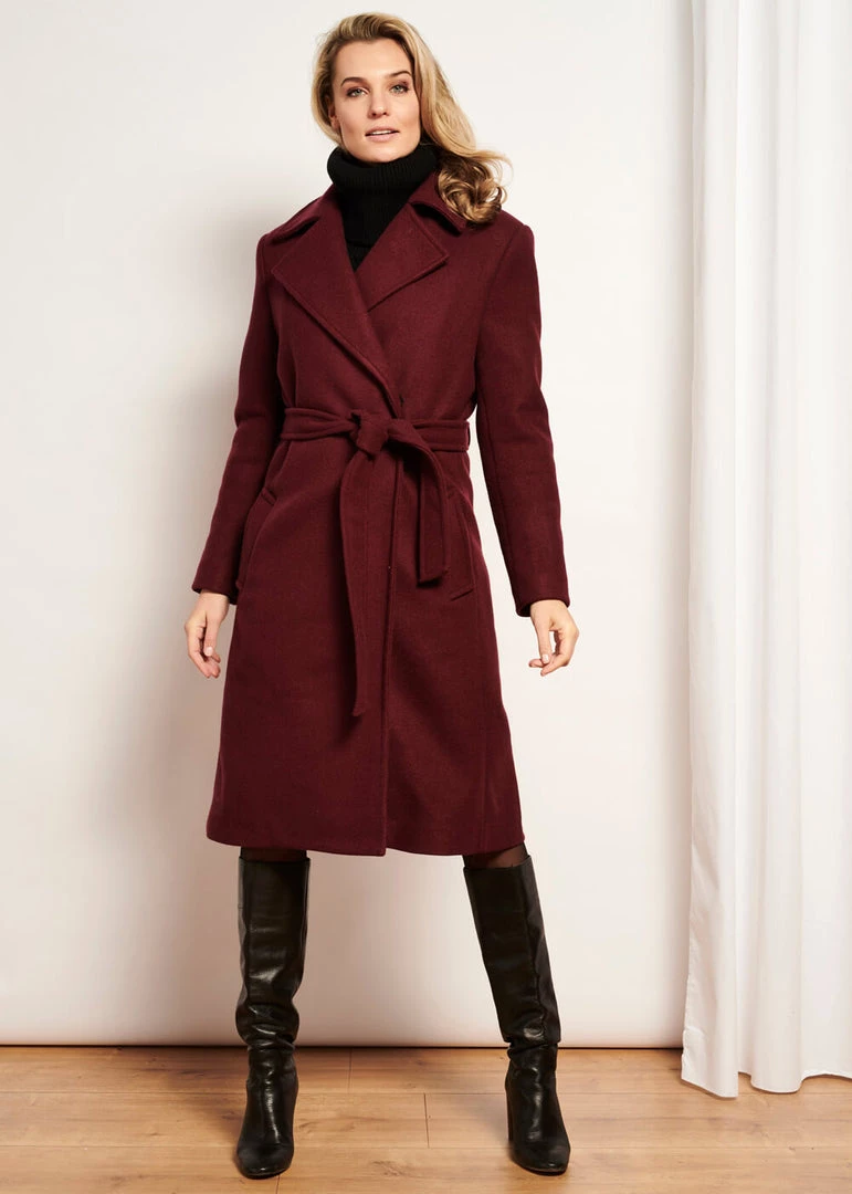 Smashed Lemon Fierce For Days 70's Coat Dark Red