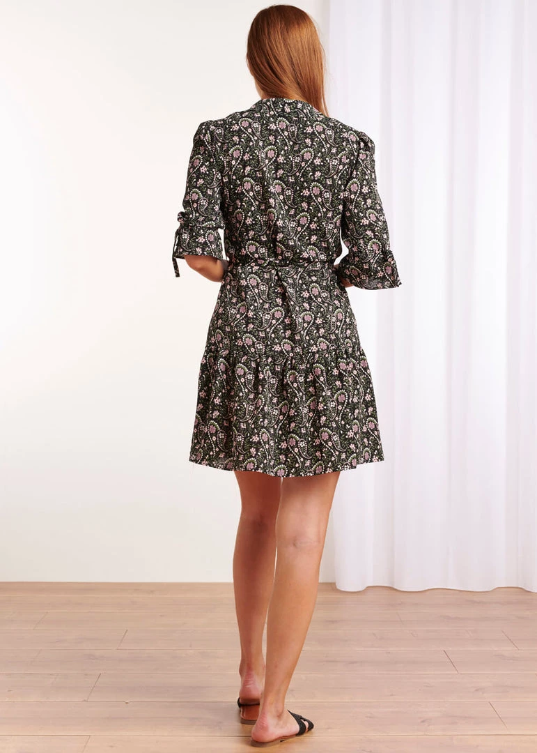 New In Smashed Lemon Storybook 70's Dress Black