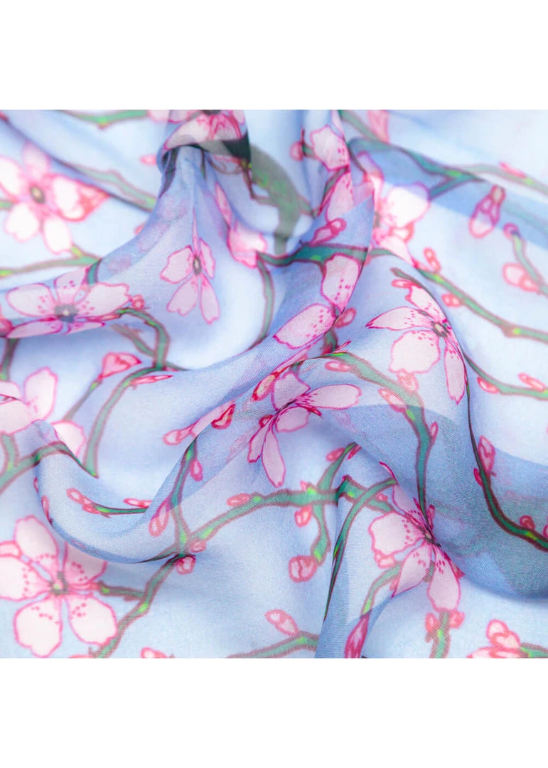 New In Tapestry Bags Crane Blossom And Swallow Genuine Silk Scarf