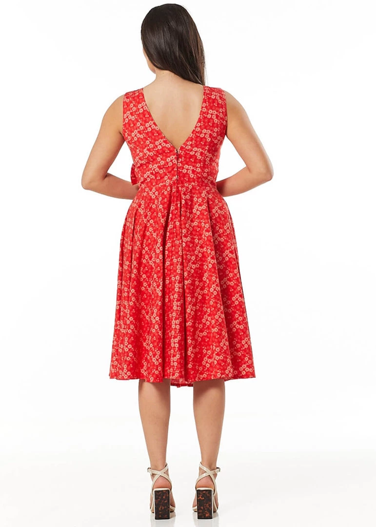 Sheen New In Timeless Hazel Floral 50's Swing Dress Red