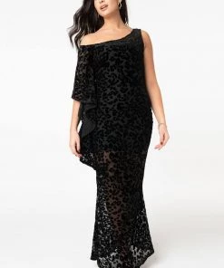 New In Unique Vintage Amoret Leopard 70's Kaftan Dress Black