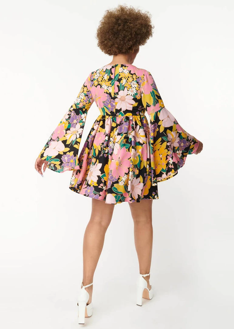 New In Unique Vintage Smak Parlour Aura Floral 60's Babydoll Dress Black