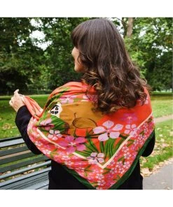 New In Vendula London Animal Park Scarf Lemur Pink