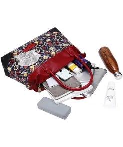 New In Vendula London X Queen Weekender Bag