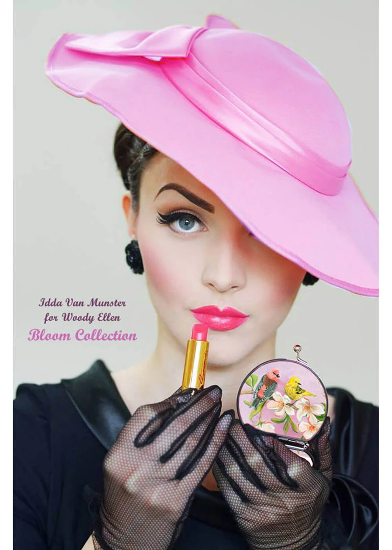 New In Woody Ellen Bloom 50's Compact Mirror